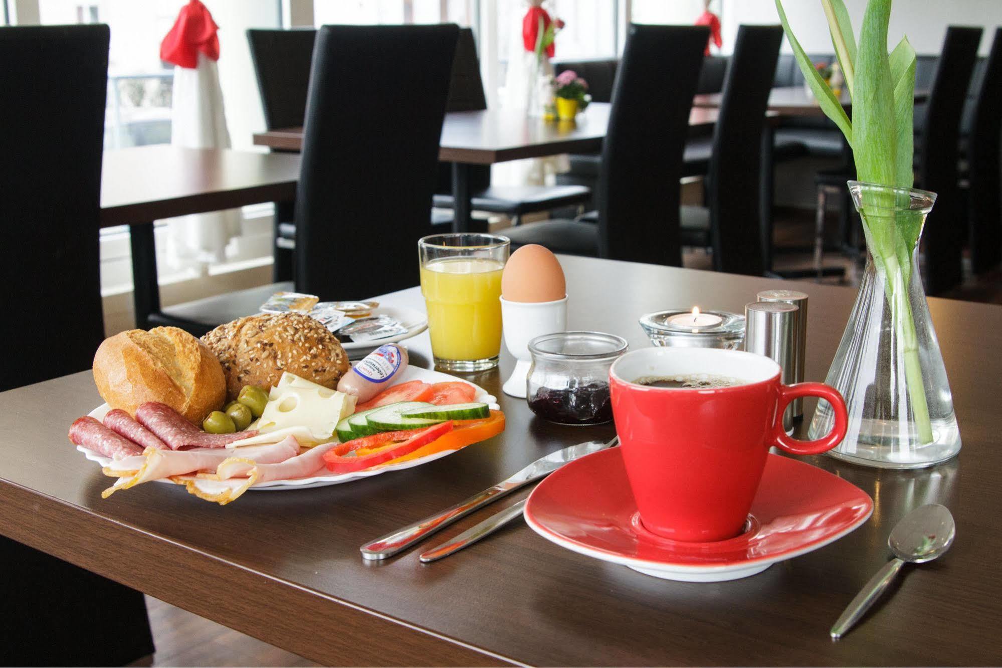 Hotel Pankow Берлин Экстерьер фото